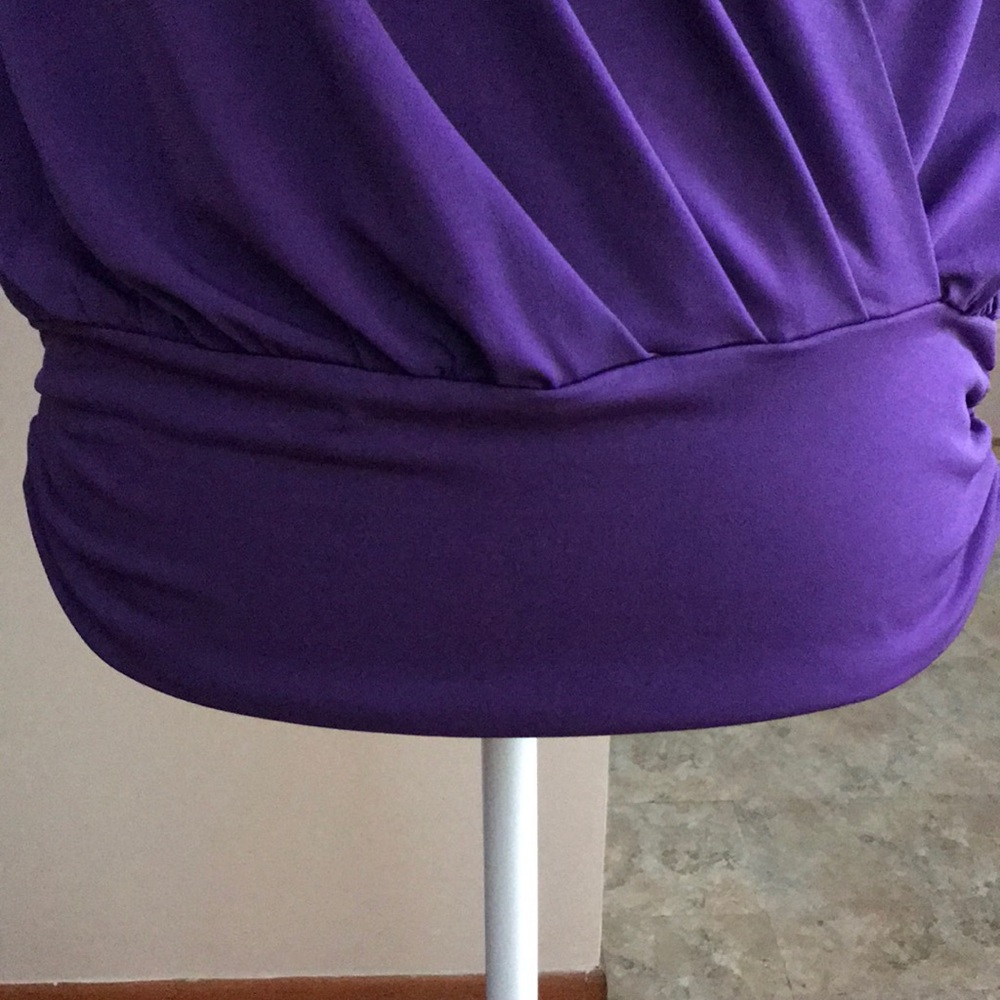 Top - Picture 4 of 5